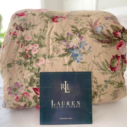 Front view of vintage Ralph Lauren Adriana king comforter with bold floral pattern – discontinued bedding