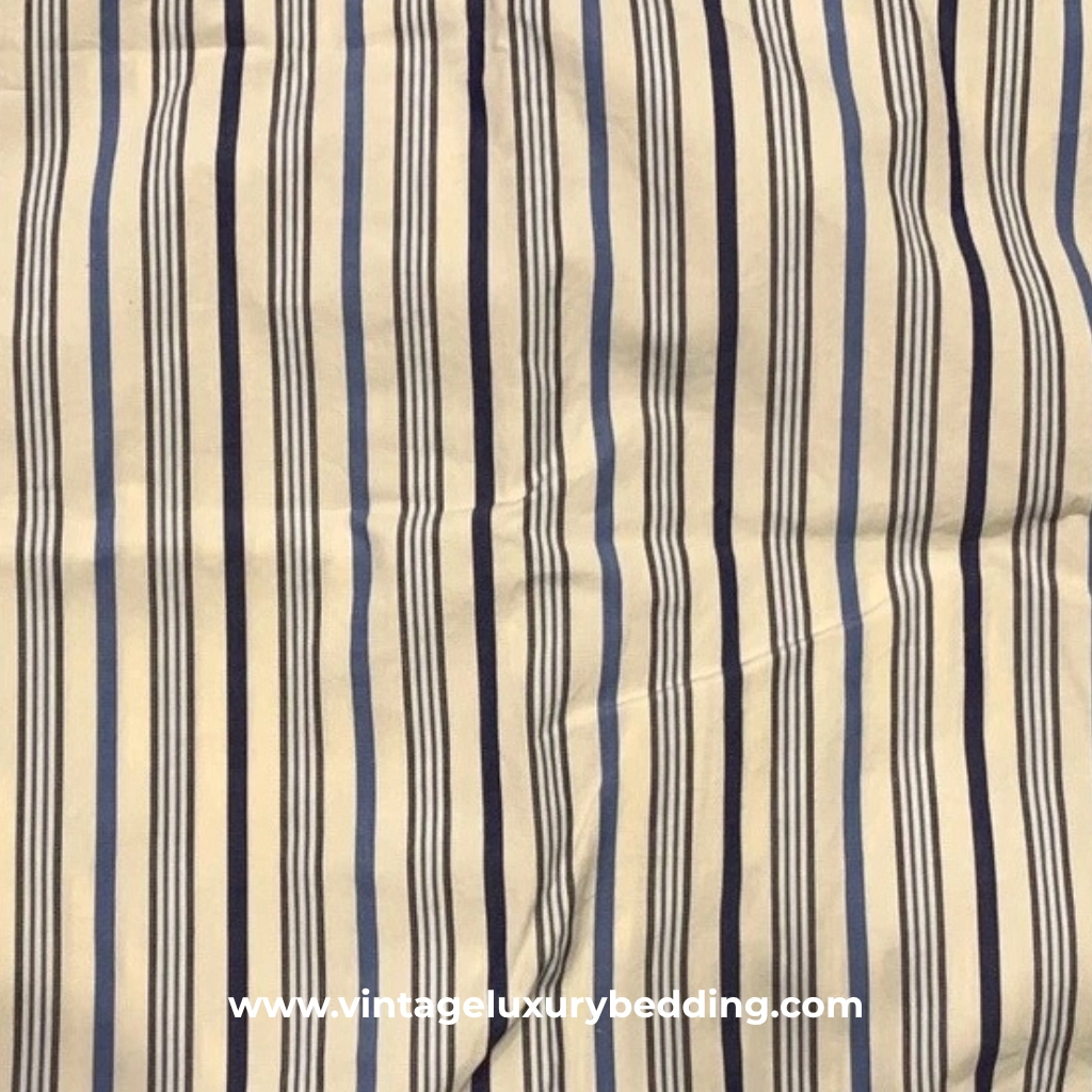 Laurelton fabric swatch – discontinued Ralph Lauren pattern