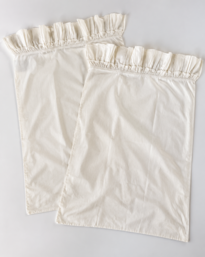 SINGLE Ralph Lauren ‘Bellosguardo’ Standard Pillowcase – Sateen, Off-White, Ruffled